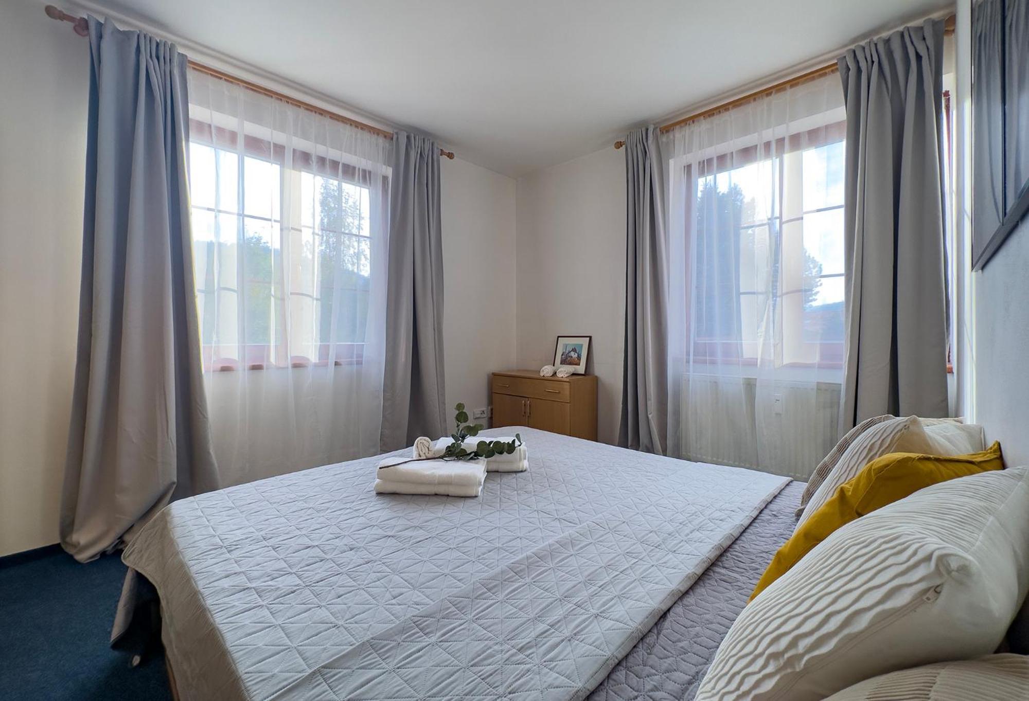 Apartman Mila Eterna II Рокитнице над Ийзероу Екстериор снимка